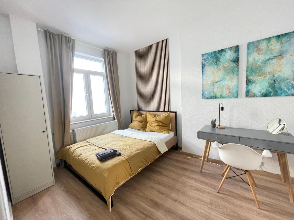 150Qm - 5 Rooms - Free Parking - Mallibase Apartments Hannover Exterior photo